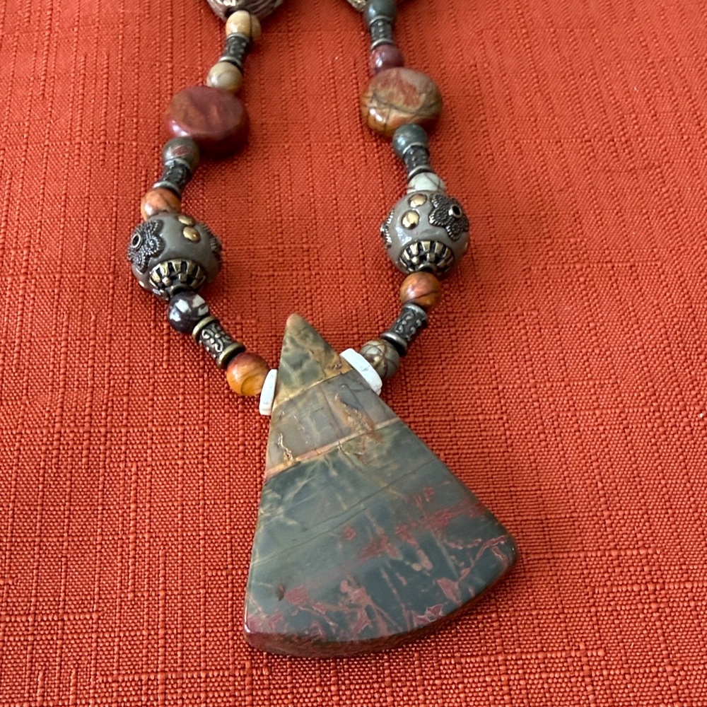Artisan Colorado Red Jasper and Bronze Stone Pendant Necklace - Picture 4 of 5